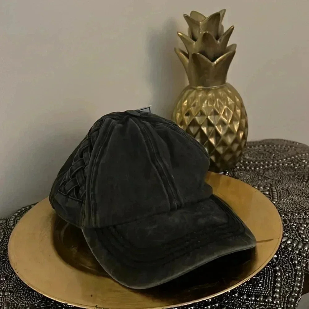 WOMENS PONYTAIL HAT BLACK NWT - Picture 7 of 7